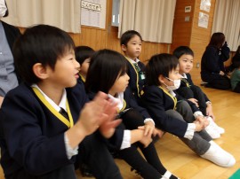 年長さんお出掛けとキャンドル点灯🕯